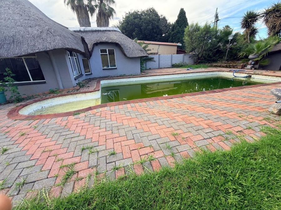 3 Bedroom Property for Sale in La Hoff North West